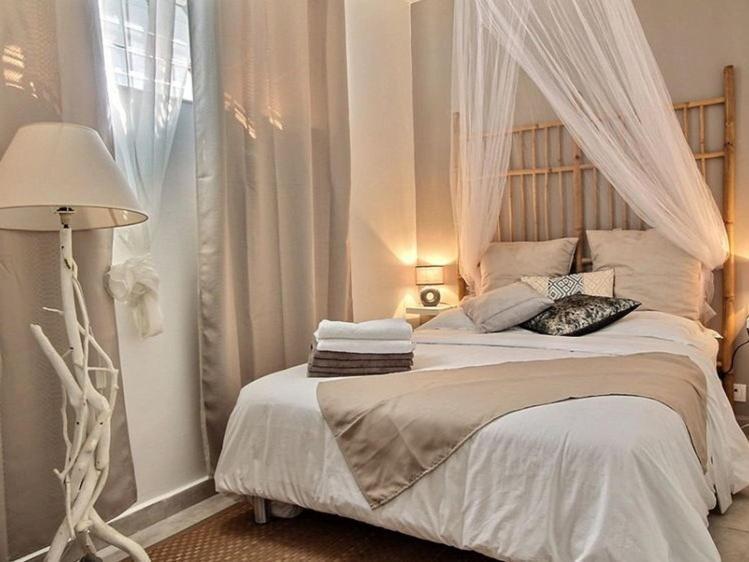 Eden Sea Villa Поант-Ноар Екстериор снимка